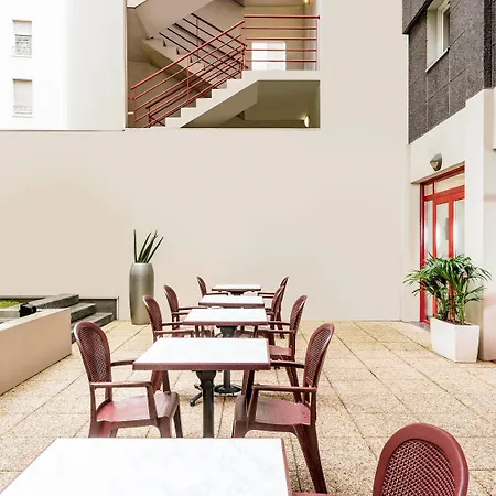 Ibis Budget Paris Porte D'italie Est 2*