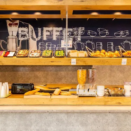 Hotel Ibis Budget Paris Porte D'italie Est Le Kremlin-Bicêtre