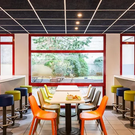 Hotel Ibis Budget Paris Porte D'italie Est Le Kremlin-Bicetre