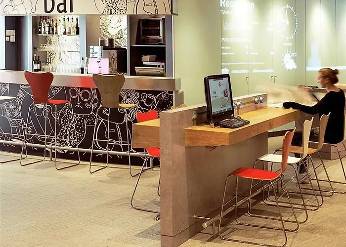 Hotel Ibis Budget Paris Porte D'italie Est Le Kremlin-Bicêtre